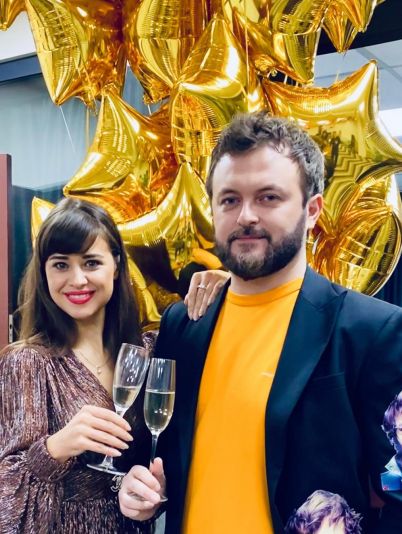 Певица Славия