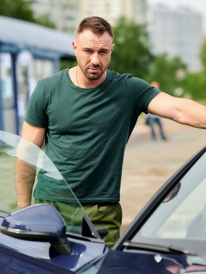 Евгений Олейник