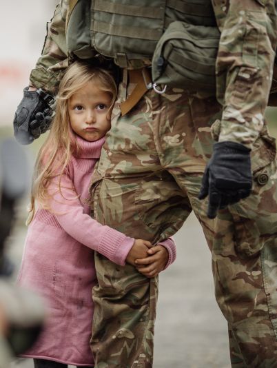 дитині про війну