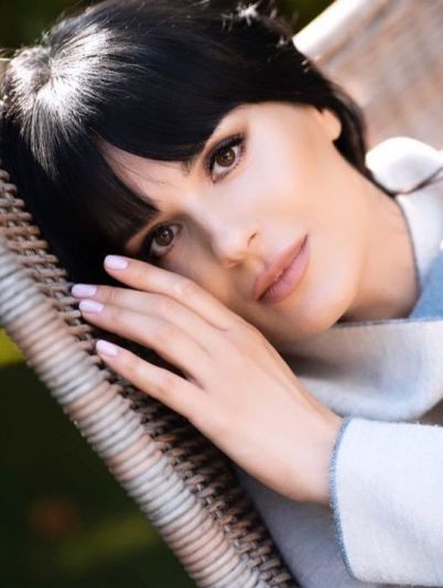 Маша Єфросініна