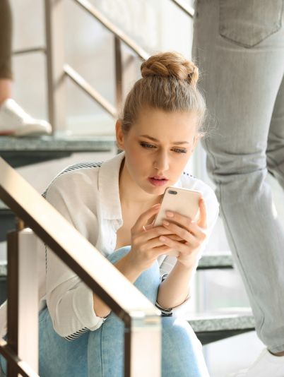 залежність від новин