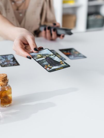 Таро-прогноз на жовтень