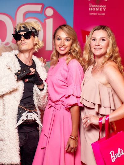 Вітаємо у Барбі Ленді