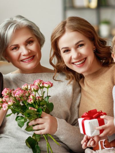 Привітання з 8 березня