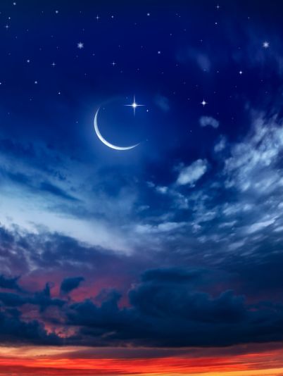 Молодий Місяць