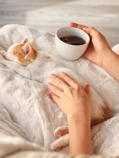 Чому німіють руки