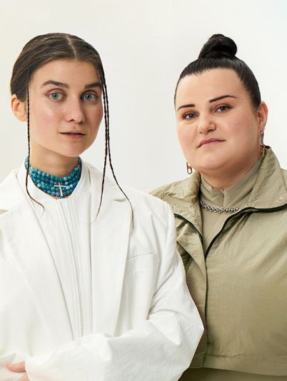 alyona alyona x Jerry Heil