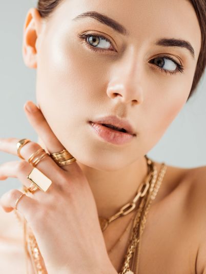 Що прикраси говорять про характер жінки