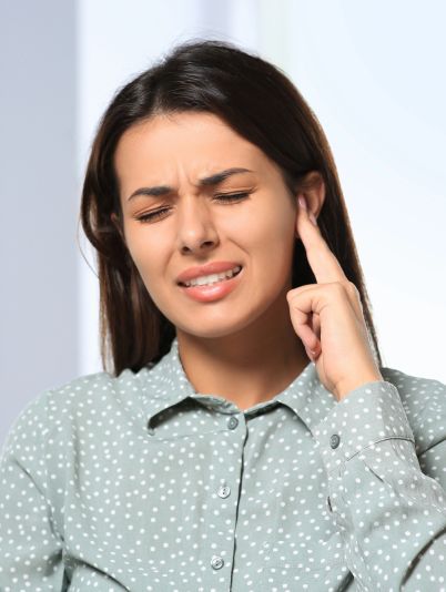 Шум у вухах