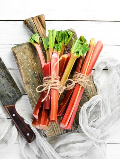 Забута користь ревіню