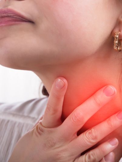 Почему боль в горле не проходит