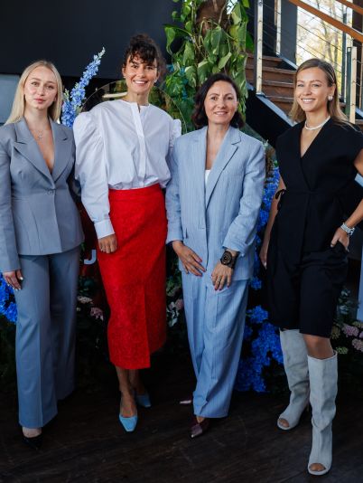 Connecting Women