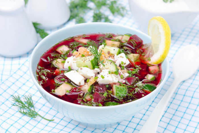 свекольник на бульоне