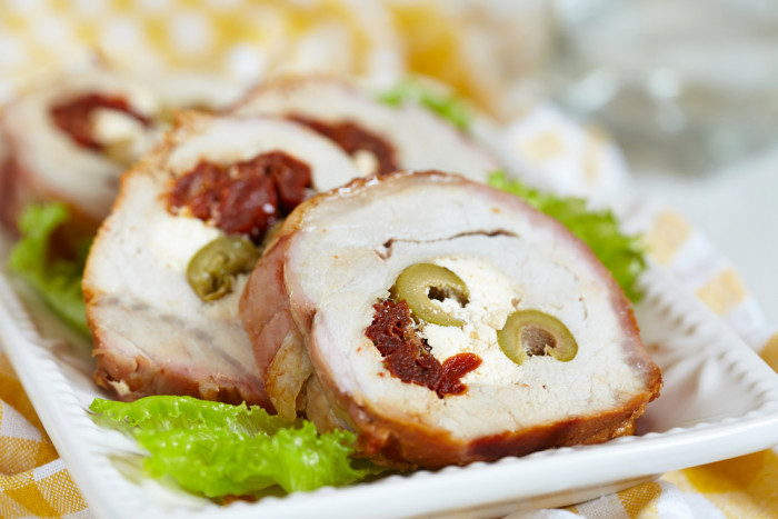 куриные рулеты с вялеными томатами