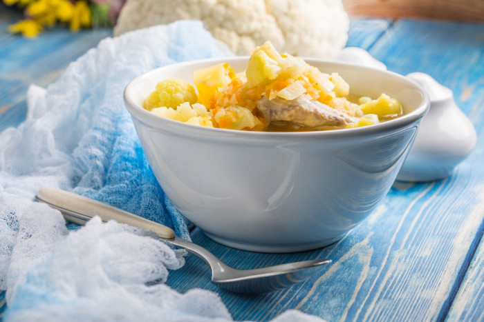 куриный суп с цветной капустой