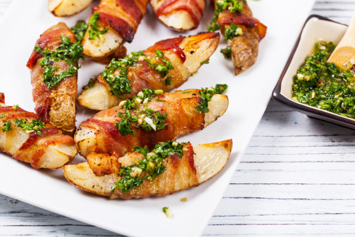 печеный картофель с беконом