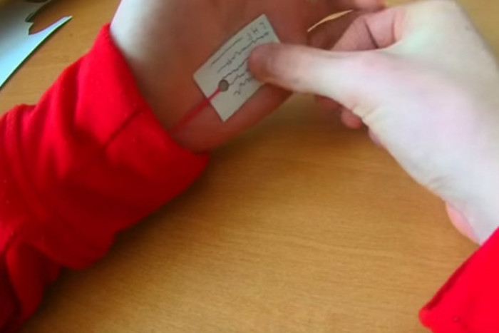 4 школьные хитрости из 90-х, которые обязательно нужно показать своему ребеку