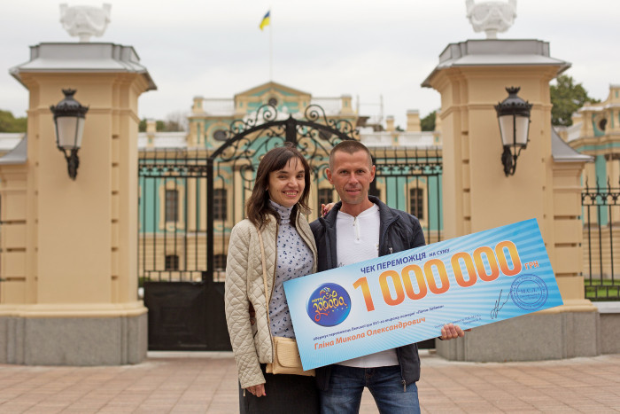 Многодетный отец долго не мог поверить, что выиграл миллион