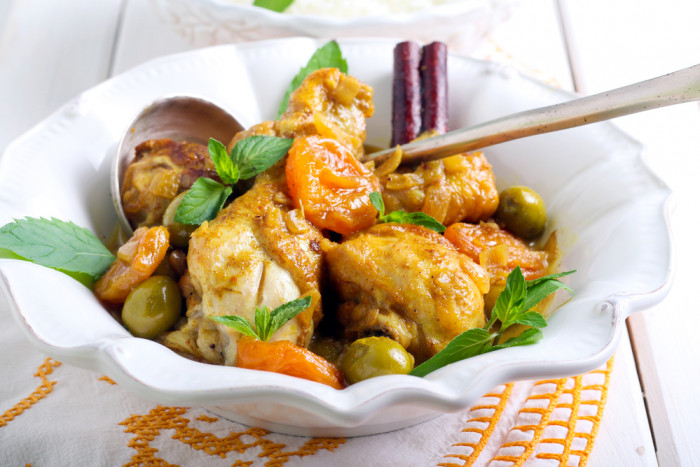 курица с курагой