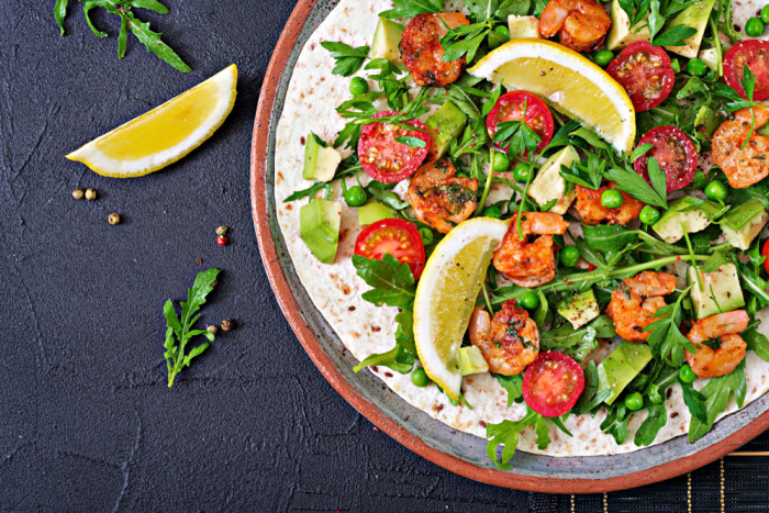 креветки с авокадо