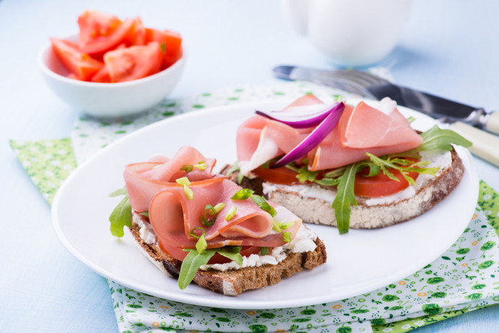 сэндвичи с ветчиной