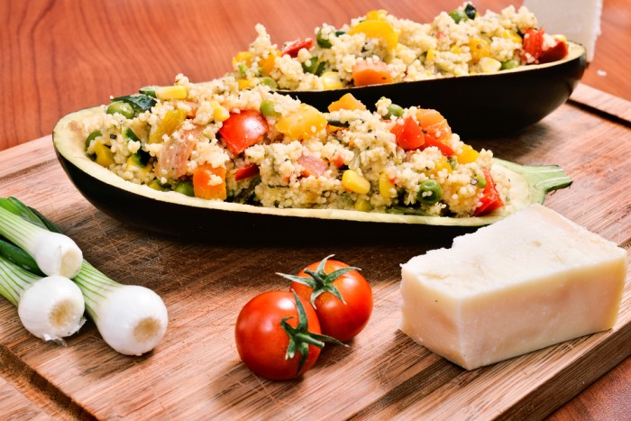 Баклажаны с кускусом