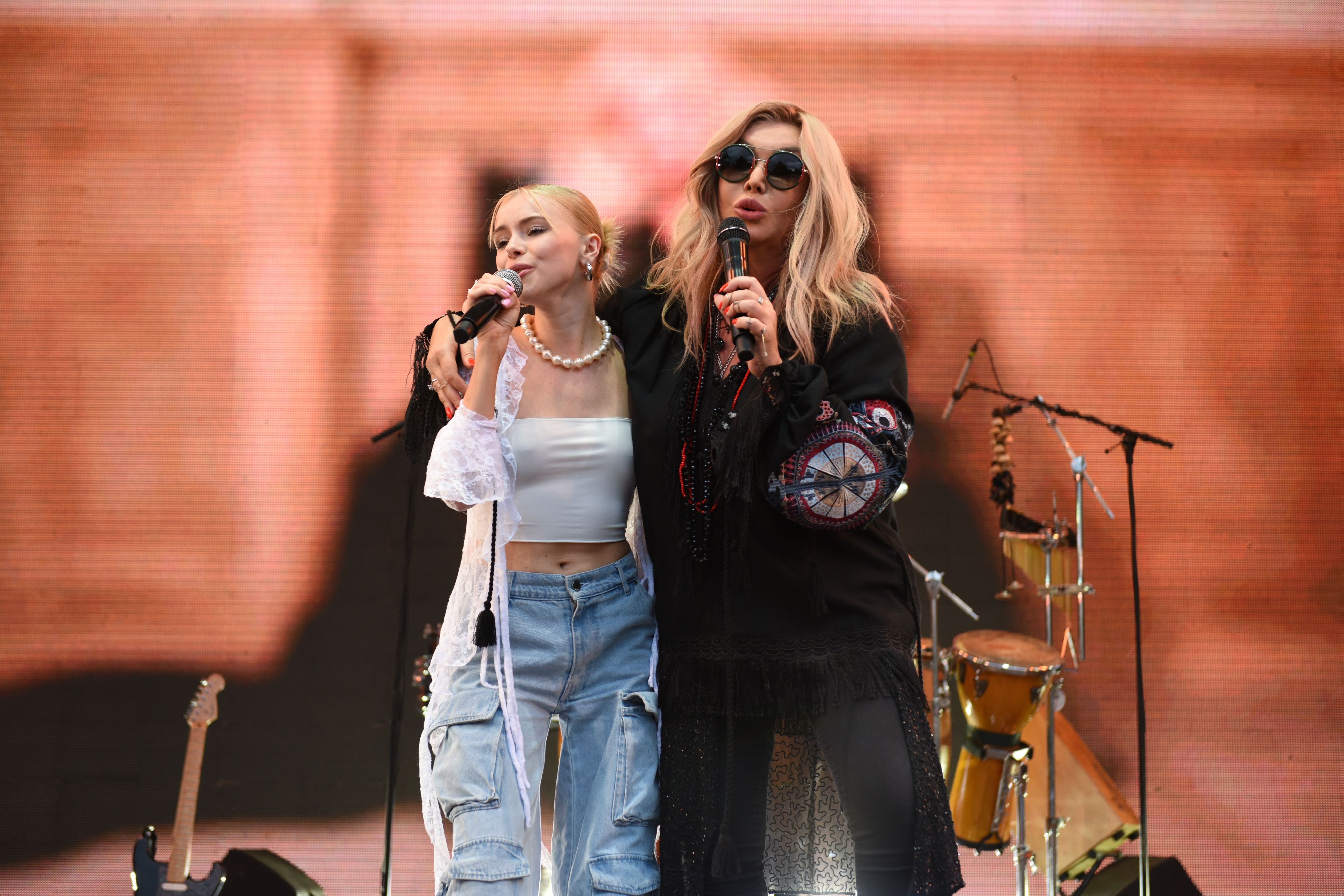 Маша Кондратенко и Ирина Билык