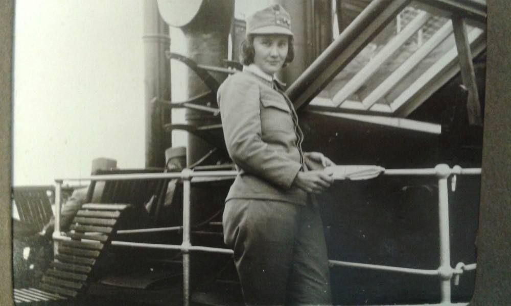 Елена Степанов