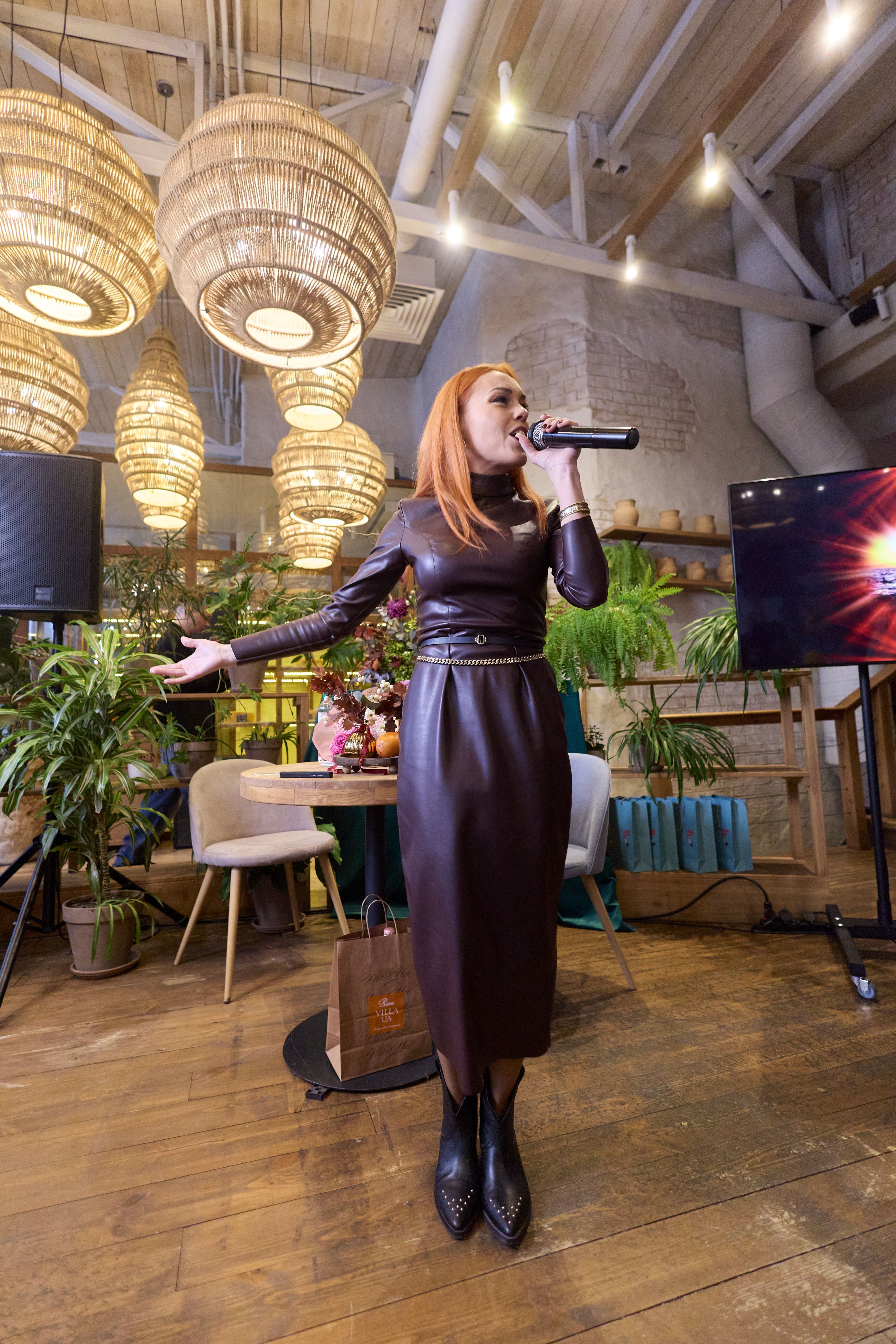 Олена Тополя