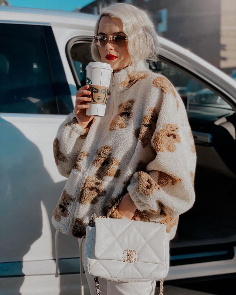 Мика Ньютон