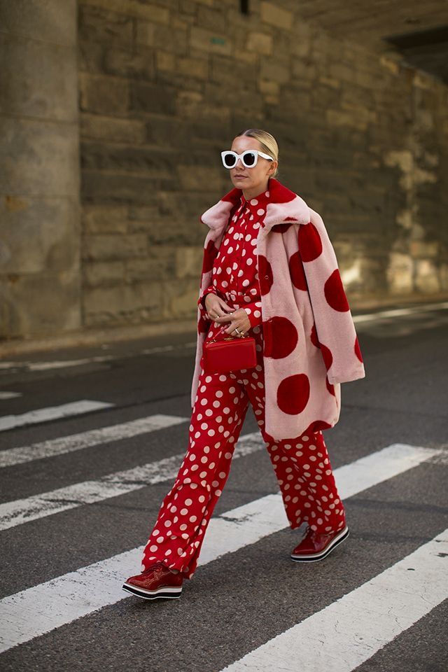 одежда в горох