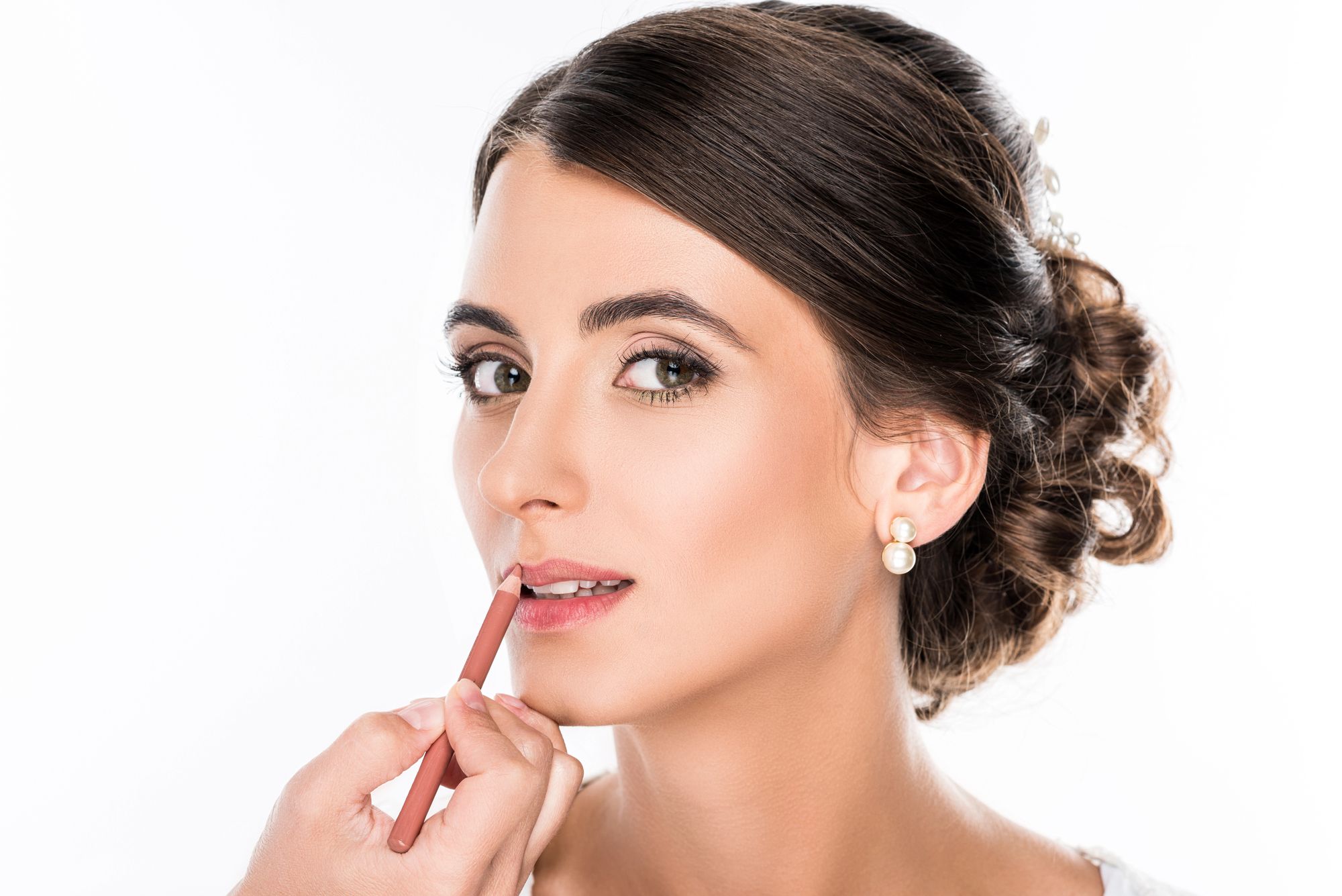 Как подобрать карандаш для губ