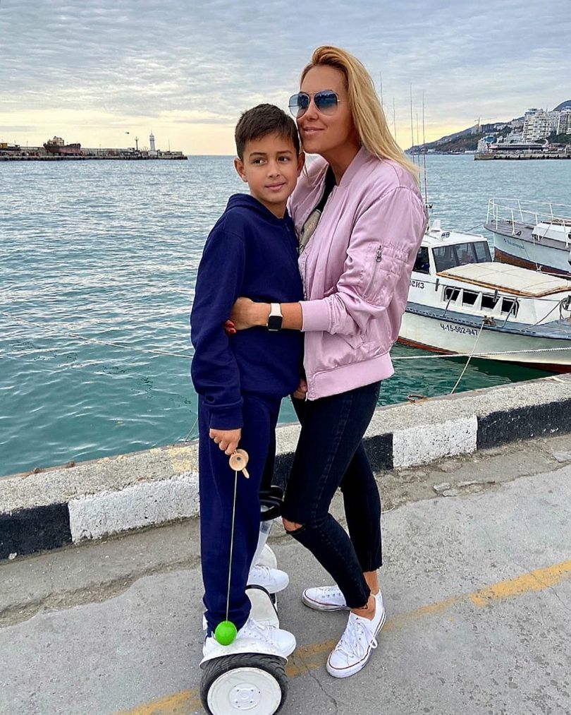 Яна Клочкова с сыном