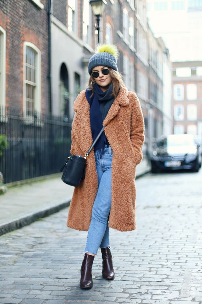 /storage/shares/uploads/files/6edb657e2306f15b044e3644f05005b7--teddy-bears-teddy-bear-coat.jpg