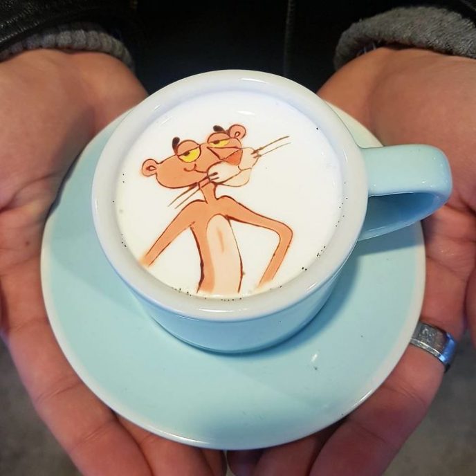 /storage/shares/uploads/files/Artistic-barista-from-korea-who-draws-art-on-coffee-5912bed78dbba__700-688x688.jpg