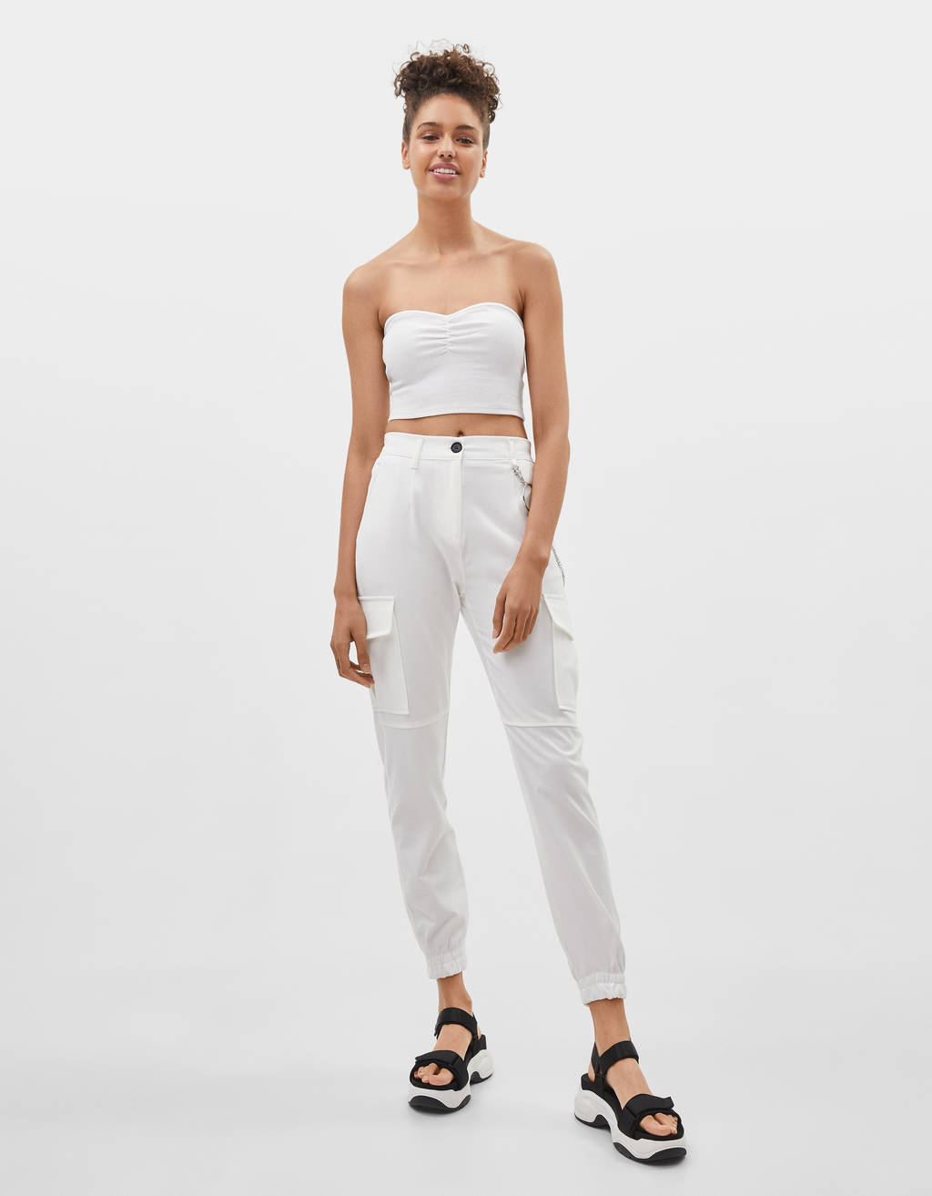 /storage/shares/uploads/files/Bershka%28119%29.jpg