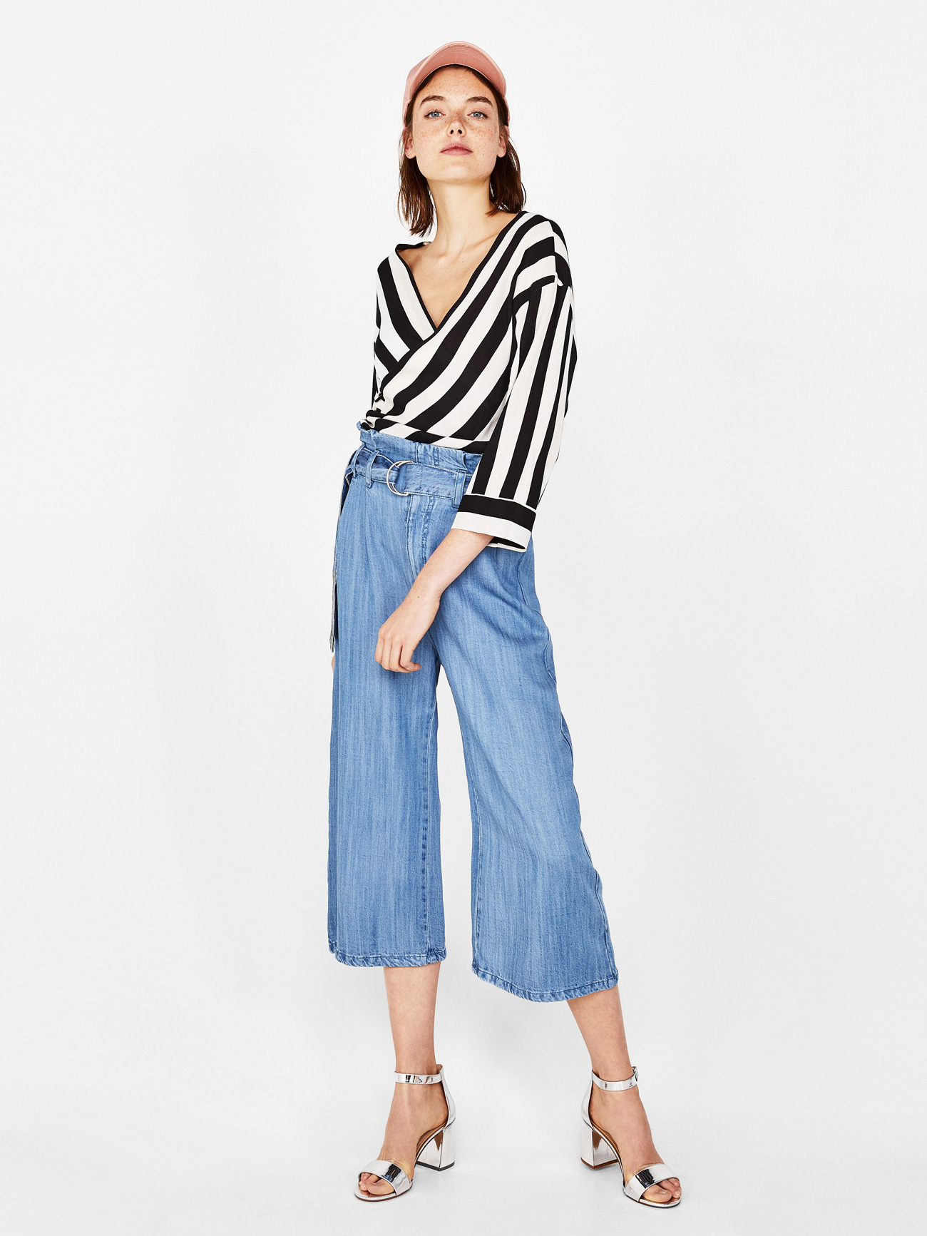 /storage/shares/uploads/files/Bershka%2878%29.jpg