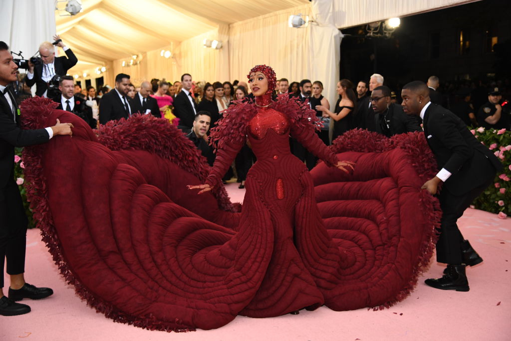 /storage/shares/uploads/files/Cardi%20B.jpg