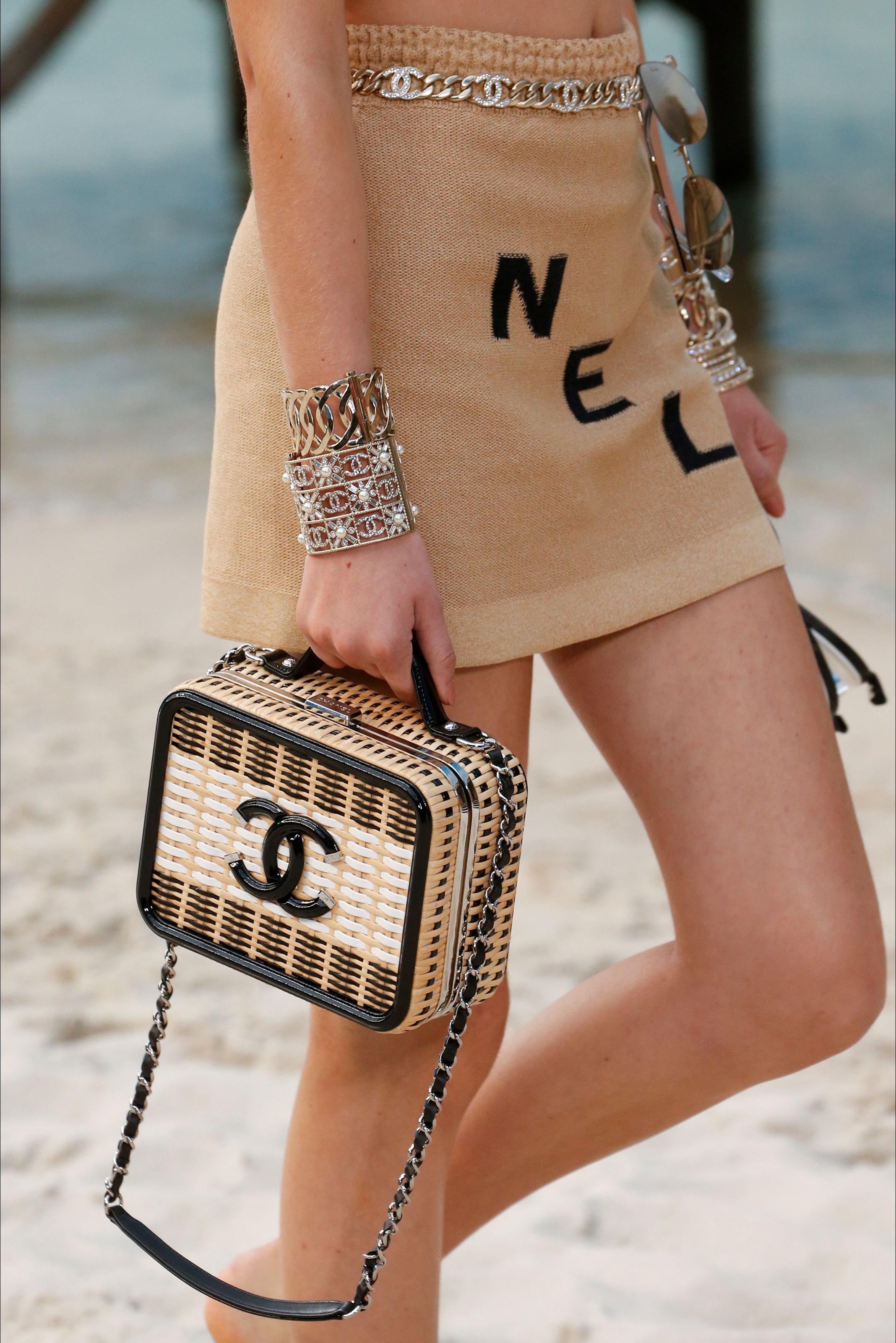/storage/shares/uploads/files/Chanel%288%29.jpg