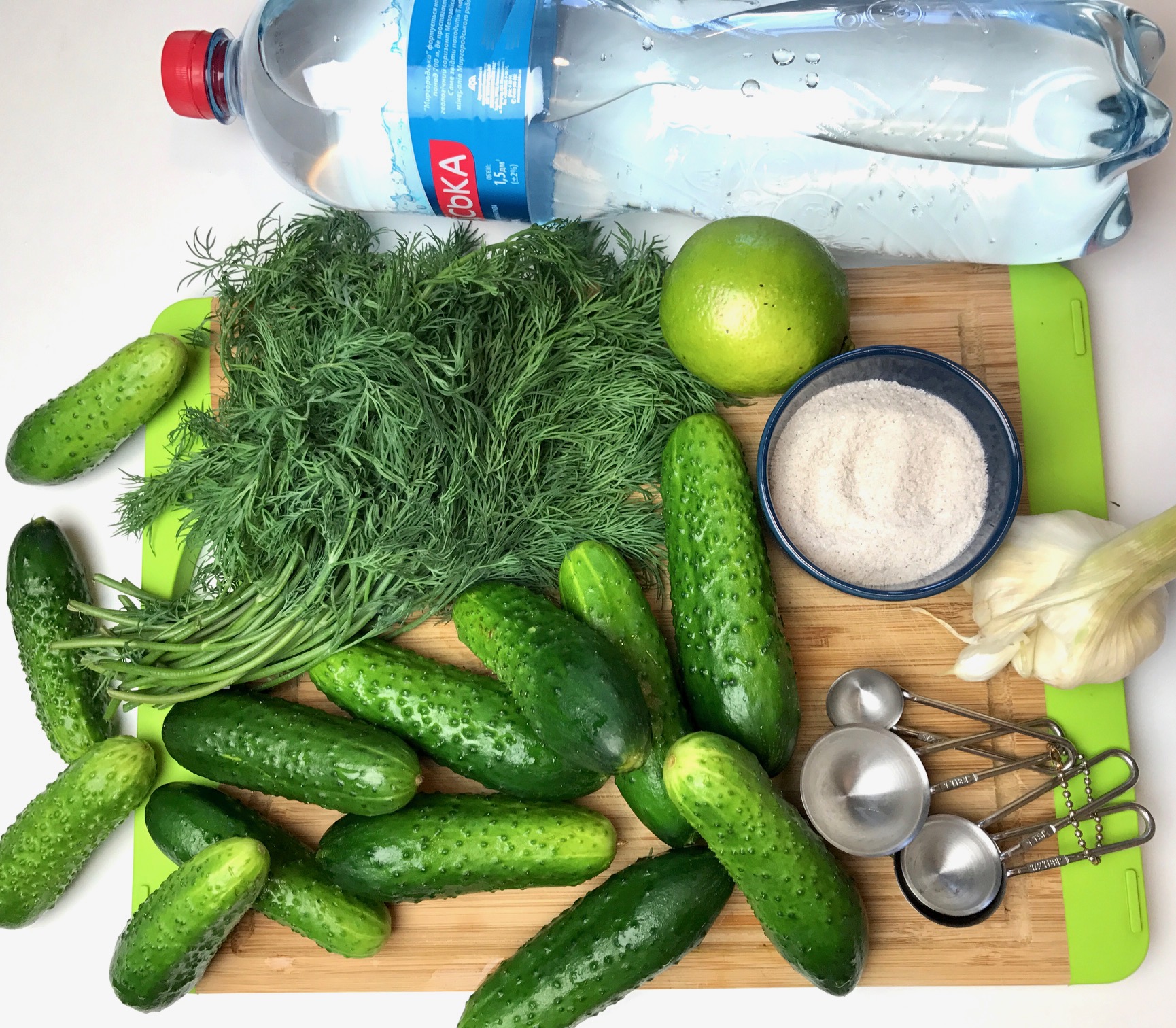ингредиенты для засолки огурцов