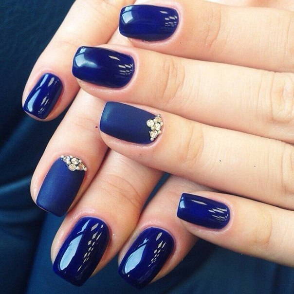 /storage/shares/uploads/files/JamAdvice_com_ua_blue-manicure_34.jpg
