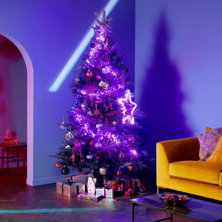 /storage/shares/uploads/files/John-Lewis-Xmas-Party-tree-1-920x920.jpg
