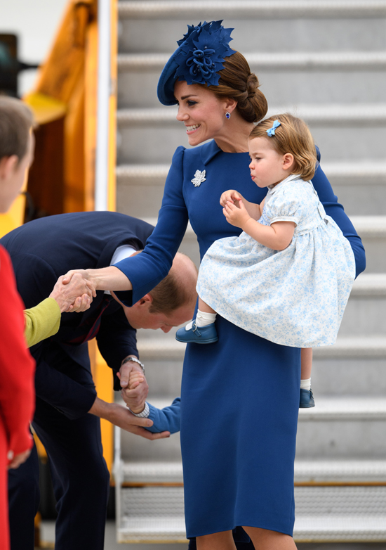 /storage/shares/uploads/files/Kate-family1.jpg