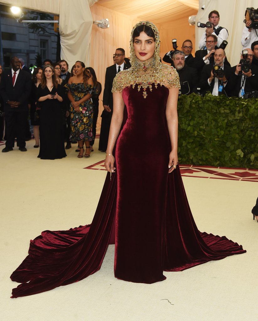 /storage/shares/uploads/files/Priyanka-Chopra.jpg