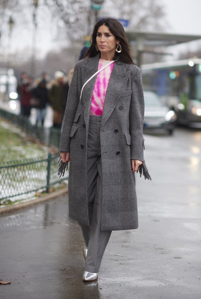 /storage/shares/uploads/files/Rule-8-When-Wearing-Tie-Dye-Office-Opt-Polished-Sweater-Over-Anything-Oversize.jpg