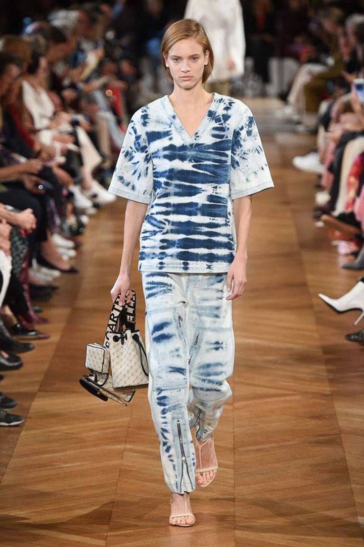 /storage/shares/uploads/files/See%20all%20the%20Collection%20photos%20from%20Stella%20McCartney%20Spring_Summer%202019%20Ready-To-Wear%20now%20on%20British%20Vogue.jpg