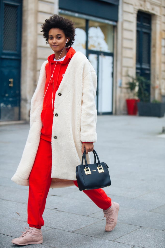 /storage/shares/uploads/files/Sporty-Vibe-Style-Your-Coat-Matching-Sweatsuit-Neutral-Sneakers.jpg