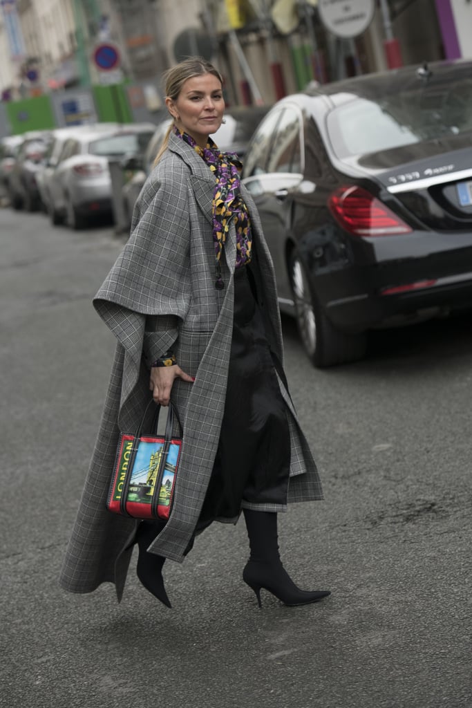 /storage/shares/uploads/files/Wear-Them-Breezy-Plaid-Coat.jpg