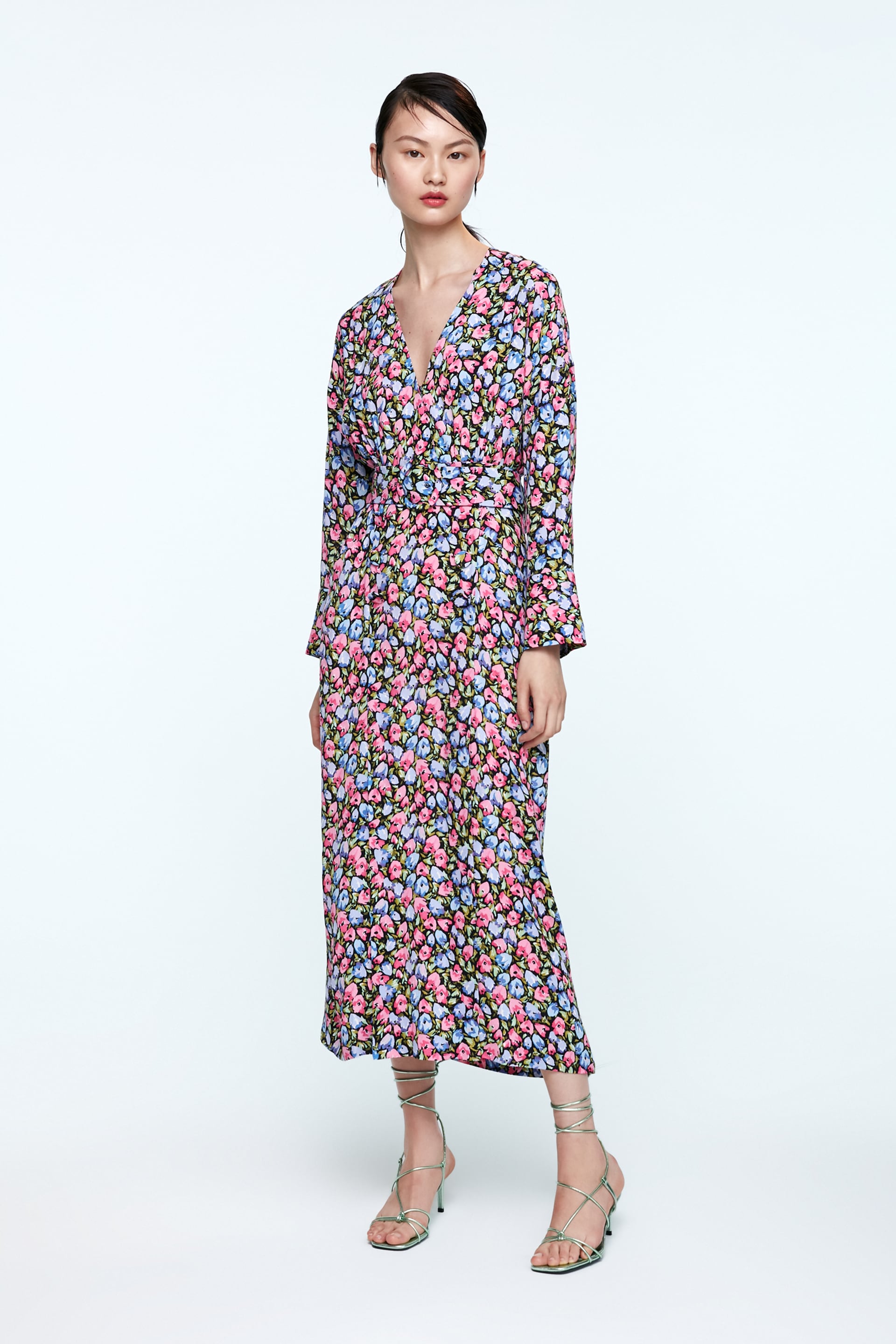 /storage/shares/uploads/files/Zara%28246%29.jpg