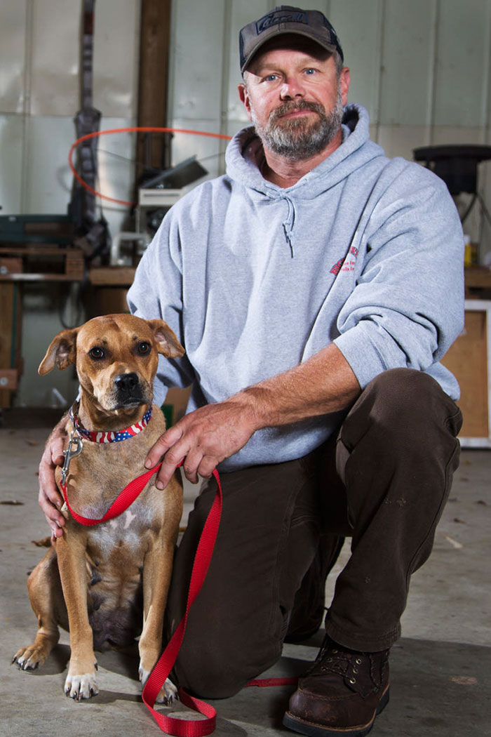 /storage/shares/uploads/files/bachelor-party-stray-dog-puppies-14.jpg